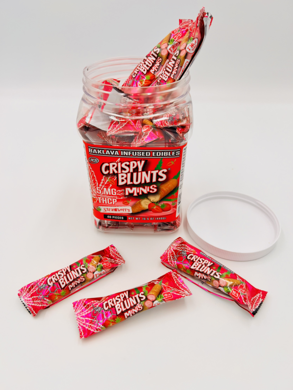 Crispy Blunts Mini 1pc Edibles 5mg THCP Strawberry 40ct